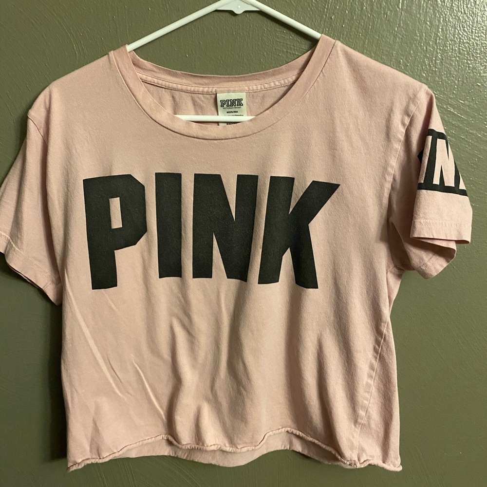 Pink cropped t-shirt